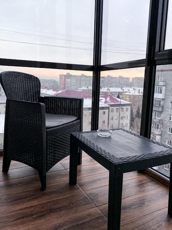 Central City Apartments Ustʼ-Kamenogorsk Exterior foto